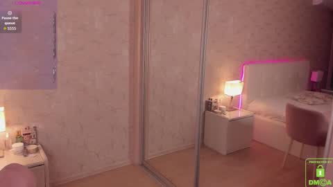 Becky online show from 01-09-26, 06:53