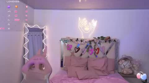 Kitty  online show from 02-22-25, 01:44