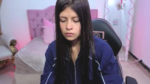 Kitty  online show from 09-29-25, 11:48