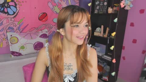 Snapshot of kittyzenn chatting on 12-12-24, 03:48 Kitty Zen online show from 12-12-24, 03:48