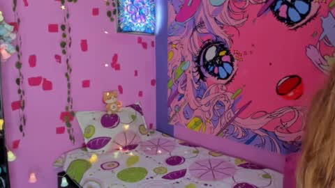 Snapshot of kittyzenn chatting on 02-05-25, 05:31 Kitty Zen online show from 02-05-25, 05:31