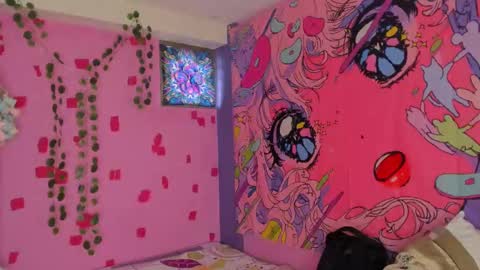 Snapshot of kittyzenn chatting on 02-25-25, 03:16 Kitty Zen online show from 02-25-25, 03:16