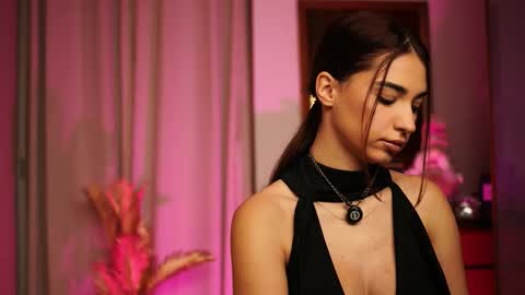 Erika online show from 01-11-26, 09:42