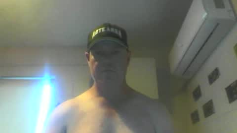 Snapshot of kiwiguy19773 chatting on 12-16-24, 06:21 kiwiguy19773 online show from 12-16-24, 06:21