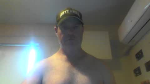 Snapshot of kiwiguy19773 chatting on 02-05-25, 06:13 kiwiguy19773 online show from 02-05-25, 06:13
