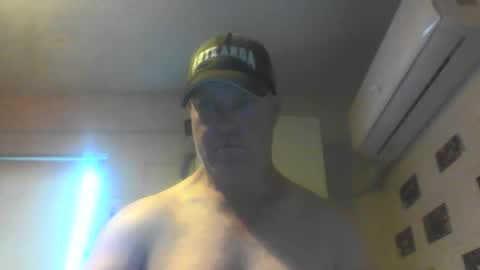Snapshot of kiwiguy19773 chatting on 02-12-25, 06:29 kiwiguy19773 online show from 02-12-25, 06:29