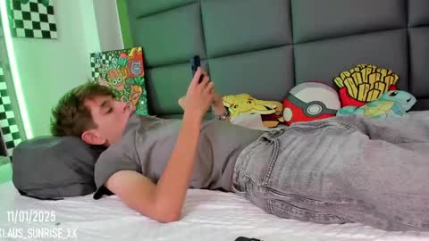 KLAUS online show from 01-12-25, 04:10