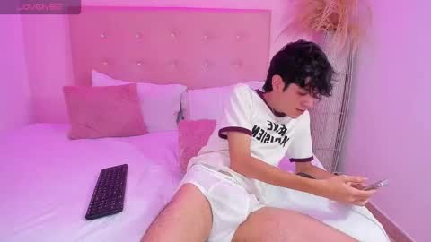 KLAUS online show from 10-26-25, 05:35