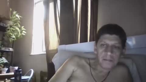 Snapshot of kleber671 chatting on 02-23-26, 09:39 kleber online show from 02-23-26, 09:39