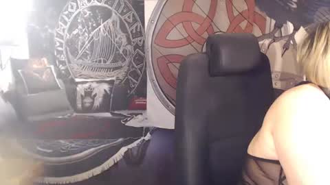 Michelle online show from 02-28-25, 10:52