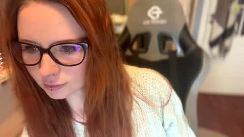 Snapshot of klementinagirl chatting on 01-27-25, 08:17 Klementinafanslyklementina6661 online show from 01-27-25, 08:17