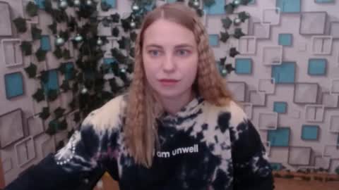 Snapshot of klerkarina chatting on 12-04-24, 09:18 klerkarina online show from 12-04-24, 09:18