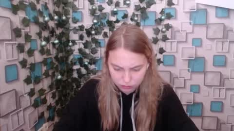 Snapshot of klerkarina chatting on 12-05-24, 09:39 klerkarina online show from 12-05-24, 09:39