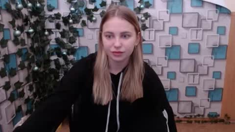 Snapshot of klerkarina chatting on 12-08-24, 06:33 klerkarina online show from 12-08-24, 06:33