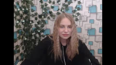 Snapshot of klerkarina chatting on 01-11-25, 08:43 klerkarina online show from 01-11-25, 08:43