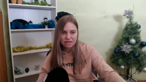Snapshot of klerkarina chatting on 02-04-25, 05:53 klerkarina online show from 02-04-25, 05:53