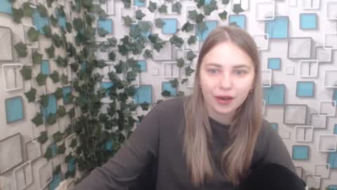 Snapshot of klerkarina chatting on 02-07-25, 06:03 klerkarina online show from 02-07-25, 06:03