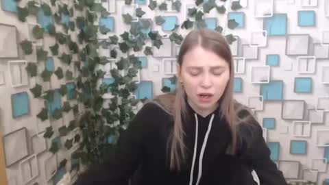 Snapshot of klerkarina chatting on 02-22-25, 09:01 klerkarina online show from 02-22-25, 09:01