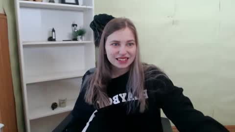 Snapshot of klerkarina chatting on 02-23-25, 05:34 klerkarina online show from 02-23-25, 05:34