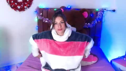 Kloe online show from 12-12-24, 02:48