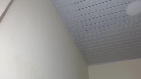 Kloe online show from 03-10-25, 05:22