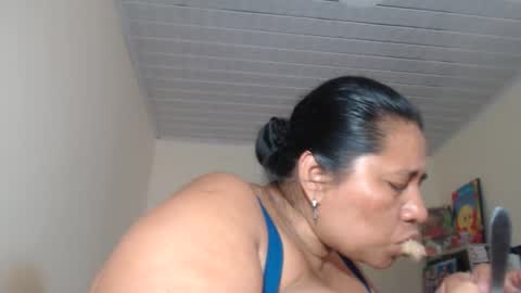 Kloe online show from 09-18-25, 07:27