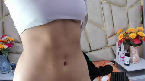 Snapshot of kloe_candy1 chatting on 02-16-25, 10:21 kloe online show from 02-16-25, 10:21