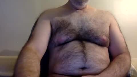 Snapshot of knbnyc chatting on 02-22-25, 12:40 knbnyc online show from 02-22-25, 12:40