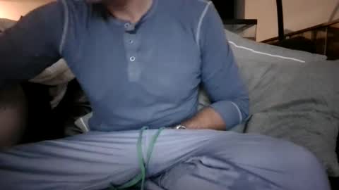 Knight3975 online show from 09-19-25, 01:45