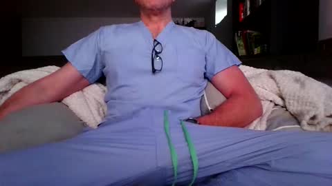 Knight3975 online show from 02-06-26, 02:31