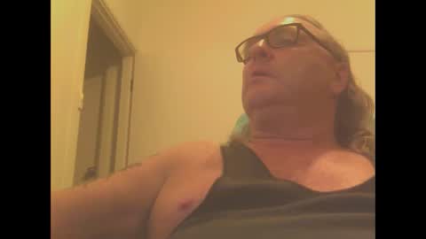 knobout online show from 12-19-24, 01:07