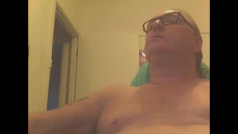 knobout online show from 02-02-25, 08:46