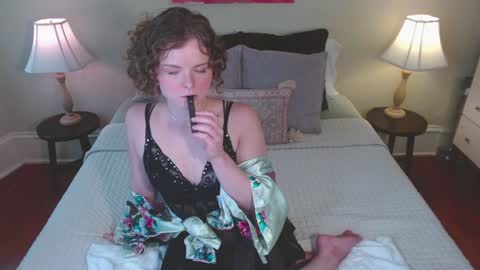 Snapshot of knowlita chatting on 01-07-25, 07:17 knowlita online show from 01-07-25, 07:17