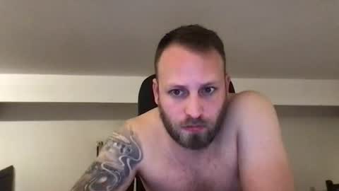 hugo online show from 01-23-25, 07:40