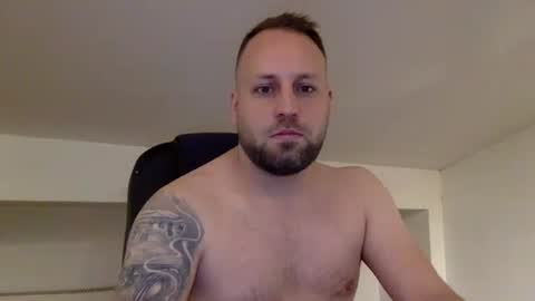 hugo online show from 03-01-26, 03:08