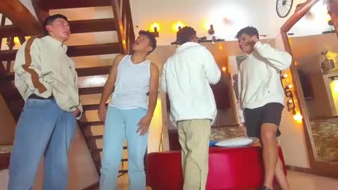 Snapshot of kobayaske chatting on 02-19-25, 11:46 kobayaske online show from 02-19-25, 11:46