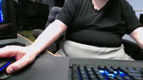 Snapshot of kodiak1974 chatting on 03-10-25, 04:03 Kodiak1974 online show from 03-10-25, 04:03