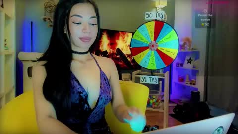 Snapshot of kokonut__ chatting on 10-07-25, 02:03 Lisa online show from 10-07-25, 02:03