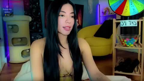 Snapshot of kokonut__ chatting on 01-12-26, 04:56 Lisa online show from 01-12-26, 04:56