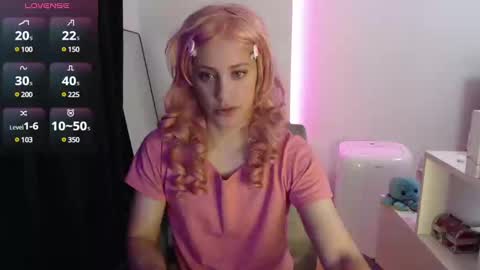 Snapshot of koneko_nya chatting on 12-30-24, 06:49 Riley online show from 12-30-24, 06:49