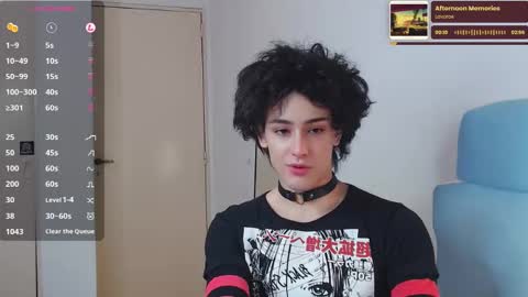 Snapshot of koneko_nya chatting on 09-10-25, 07:03 Riley online show from 09-10-25, 07:03