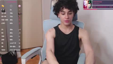 Snapshot of koneko_nya chatting on 09-18-25, 08:00 Riley online show from 09-18-25, 08:00