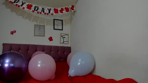 konie Diaz online show from 03-09-25, 10:52