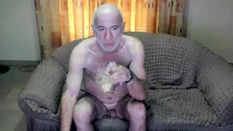 Snapshot of konstantin1970 chatting on 02-19-26, 02:13 konstantin1970 online show from 02-19-26, 02:13