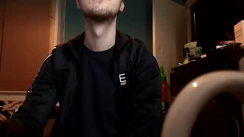 Snapshot of kookieskush chatting on 01-15-25, 12:47 Kookies online show from 01-15-25, 12:47