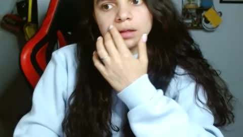 Karoll online show from 12-10-24, 02:16