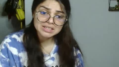 Karoll online show from 01-12-25, 01:32