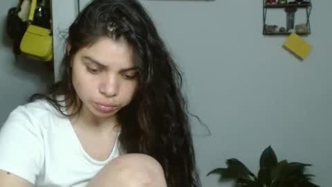 Karoll online show from 02-13-25, 05:37