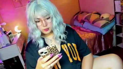 MISS ALICIA online show from 09-24-25, 02:04