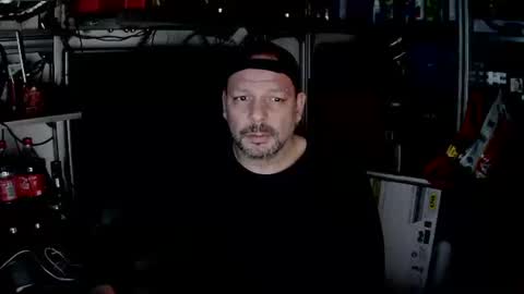 Kosta online show from 12-25-24, 05:37